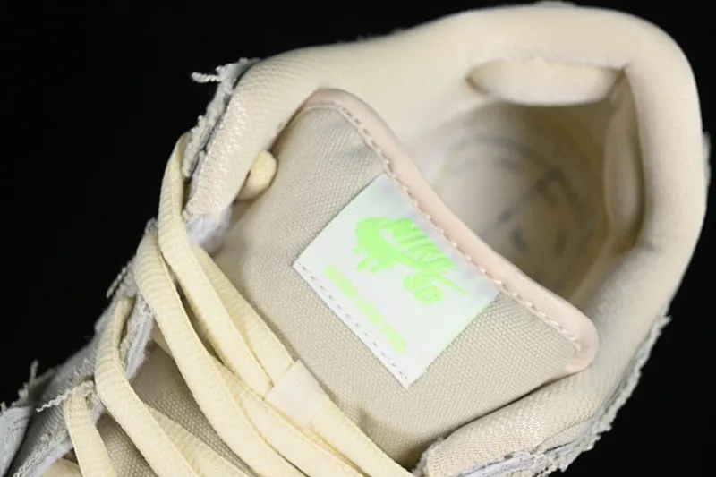 All Categories Nk SB Dunk Series Nk SB Dunk Low Low-top Sneakers K Version Nk SB Dunk Low "Mummy" Mummy SB Smash Backboard Fashion Casual Sneakers DM0774-111